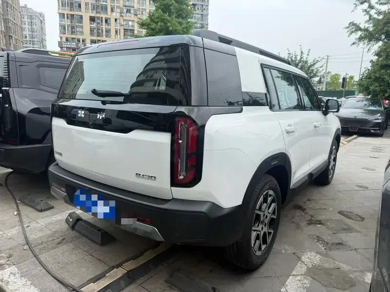 Beijing BJ30 2026 Traveler 1.5T DCT 7-seater — миниатюра 6