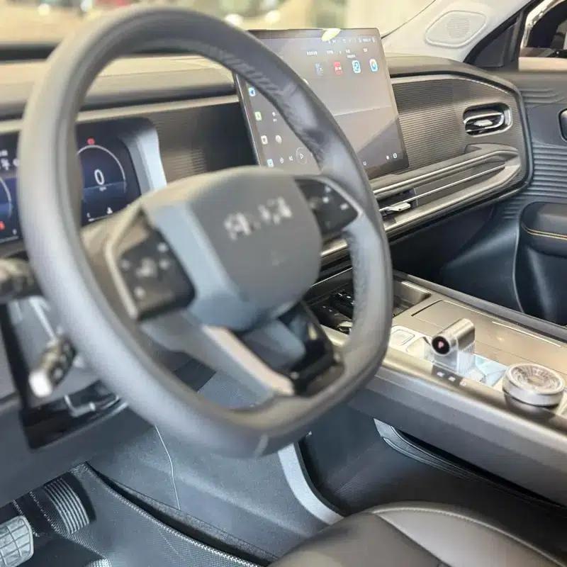 Beijing BJ30 2024 1.5T DCT 2WD Light Off-Road Max Edition — миниатюра 20