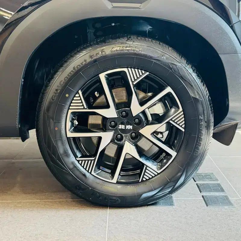Beijing BJ30 2024 1.5T DCT 2WD Light Off-Road Max Edition — миниатюра 5