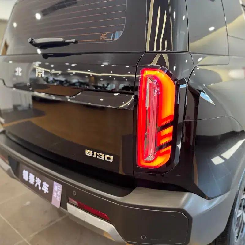 Beijing BJ30 2024 1.5T DCT 2WD Light Off-Road Max Edition — миниатюра 8