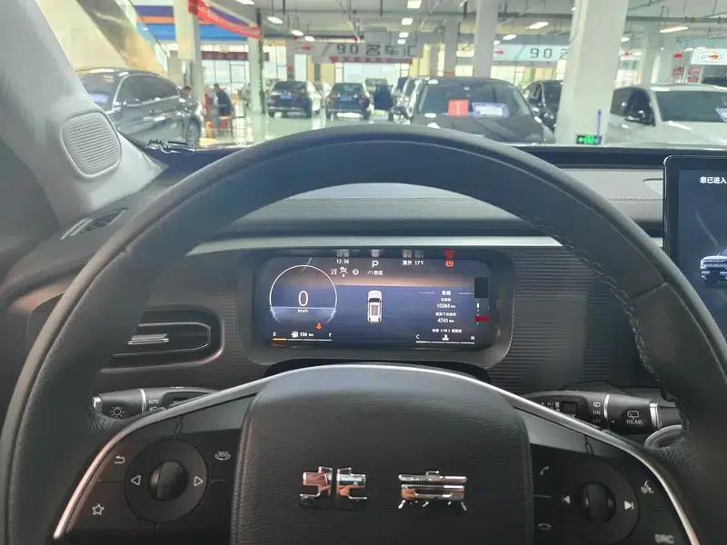Beijing BJ30 2024 1.5T DCT 2WD Light Off-Road Pro Edition — миниатюра 8