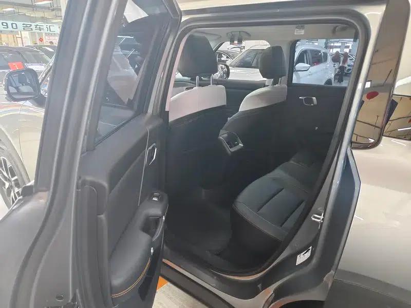 Beijing BJ30 2024 1.5T DCT 2WD Light Off-Road Pro Edition — миниатюра 10