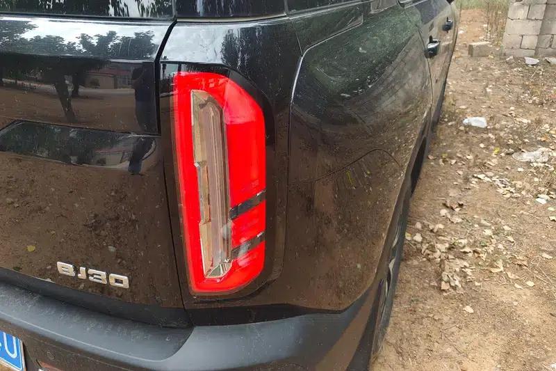 Beijing BJ30 2024 1.5T DCT 2WD Light Off-Road Pro Edition — миниатюра 4