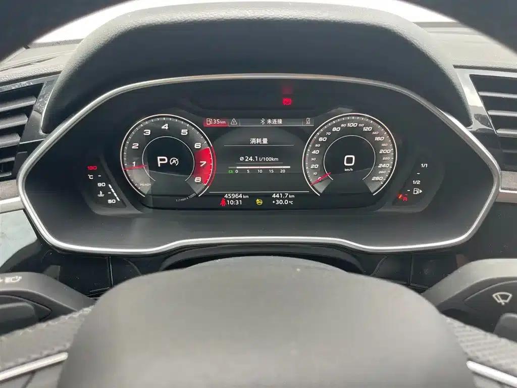 Audi Q3 Sportback 2022 40 TFSI Fashion Edition — миниатюра 7