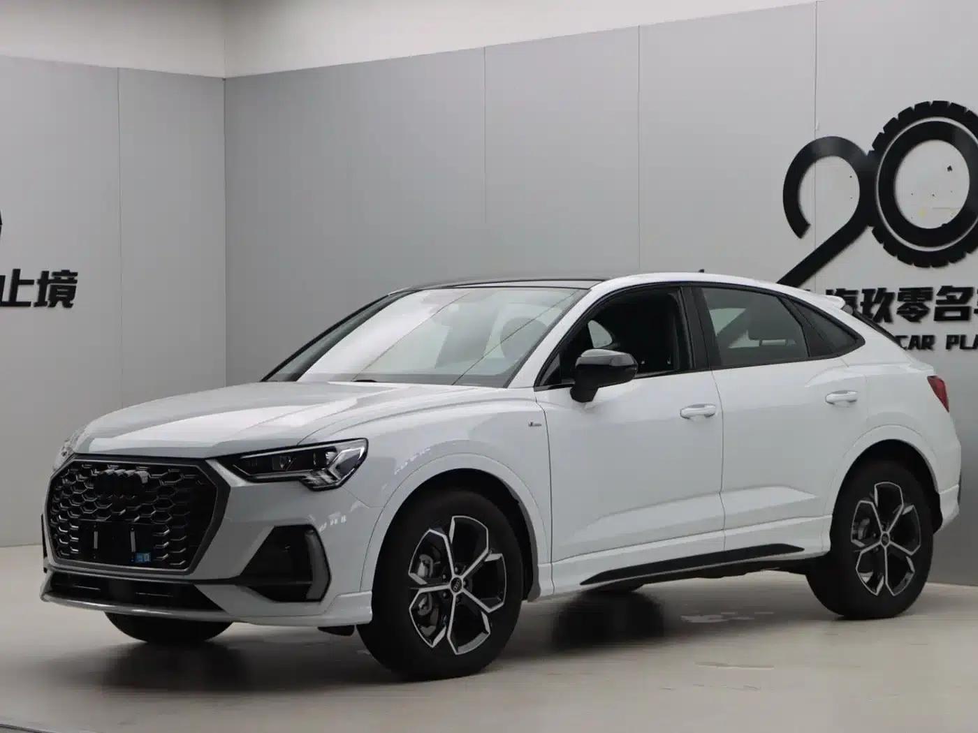 Audi Q3 Sportback 2024 40 TFSI Fashion Edition — миниатюра 3