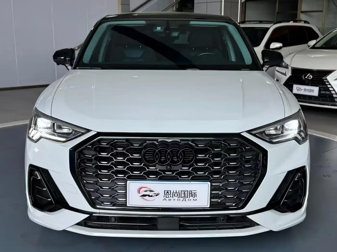 Audi Q3 Sportback 2022 35 TFSI Progressive — миниатюра 2
