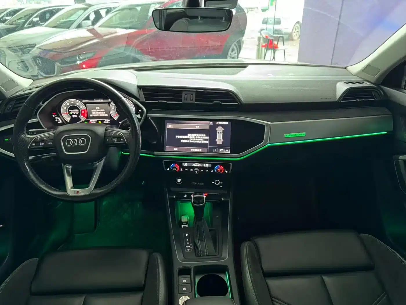 Audi Q3 Sportback 2022 35 TFSI Progressive — миниатюра 20