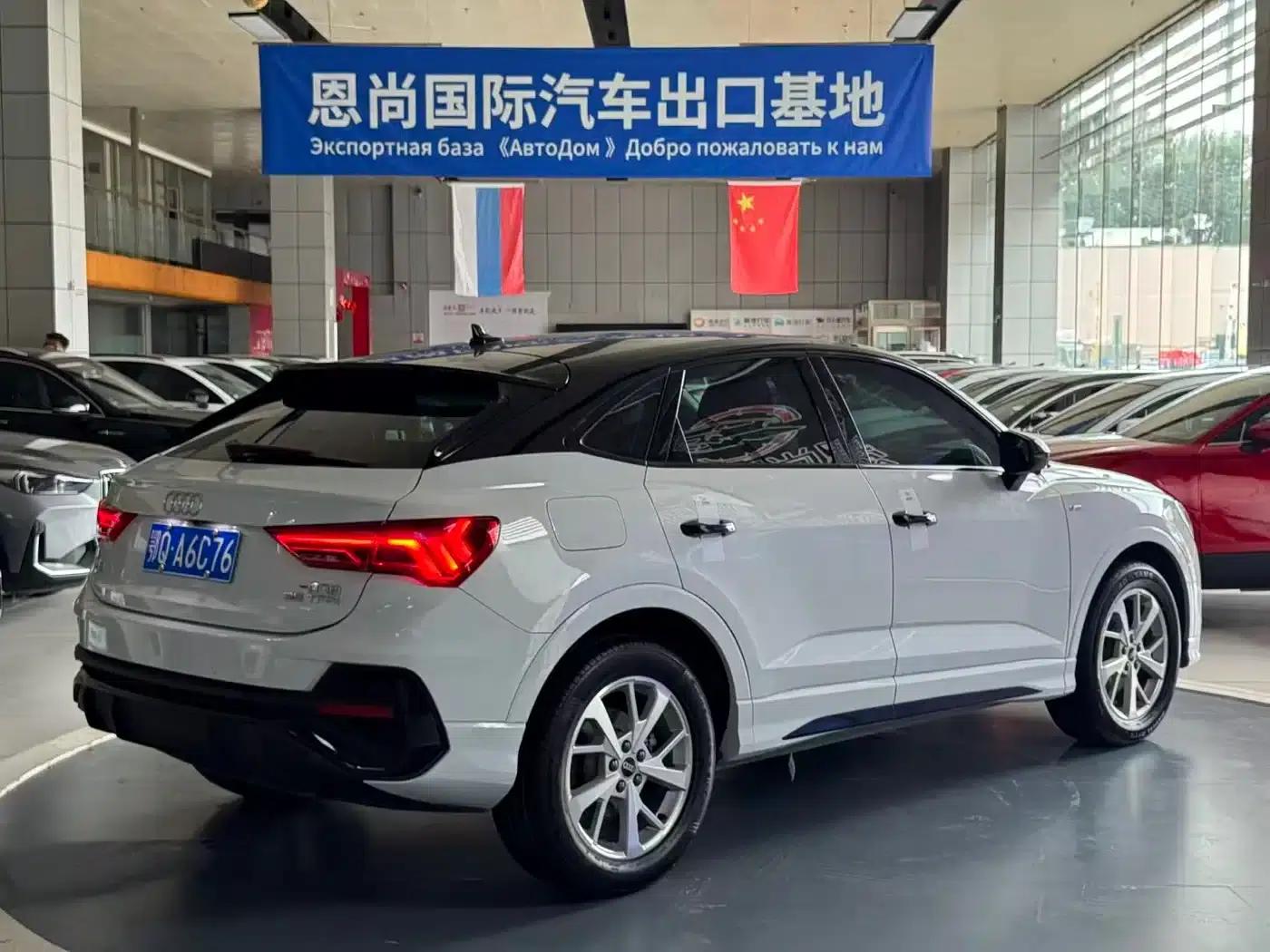 Audi Q3 Sportback 2022 35 TFSI Progressive — миниатюра 3
