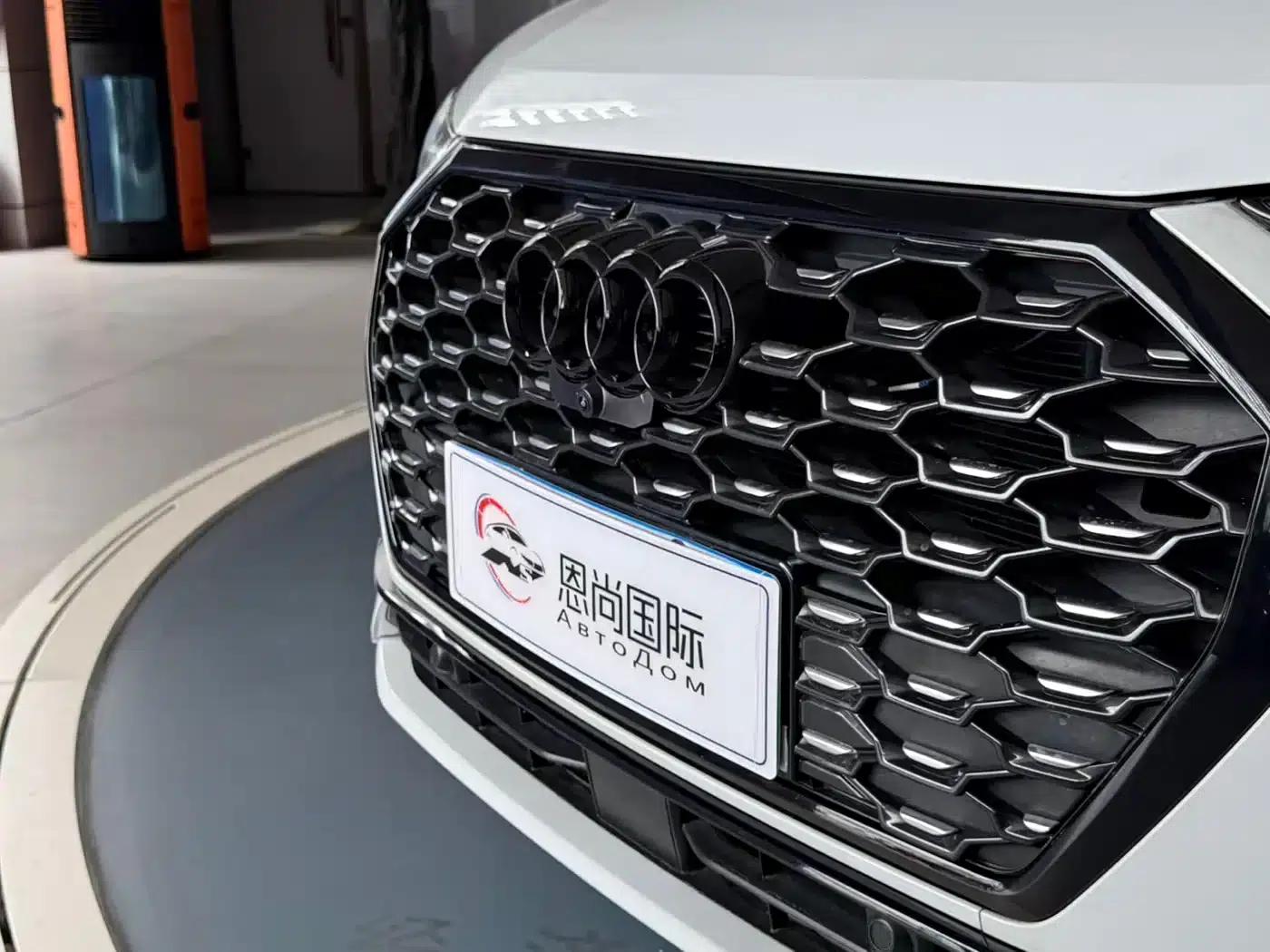 Audi Q3 Sportback 2022 35 TFSI Progressive — миниатюра 4