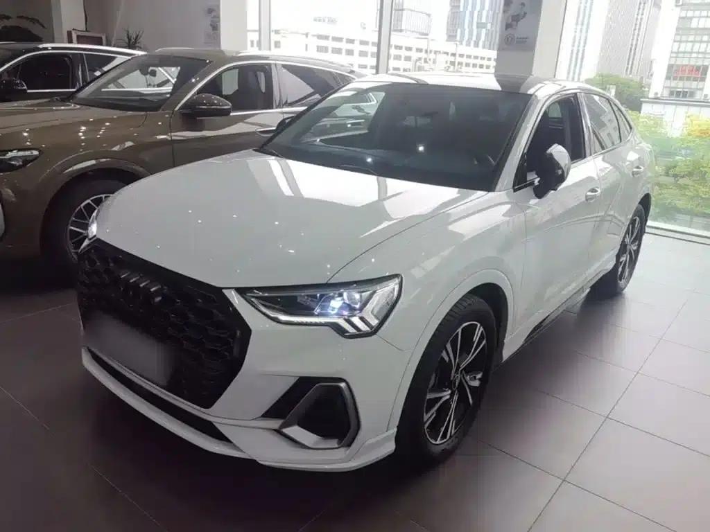 Audi Q3 Sportback 2023 Facelift 40 TFSI Fashion Model — миниатюра 2