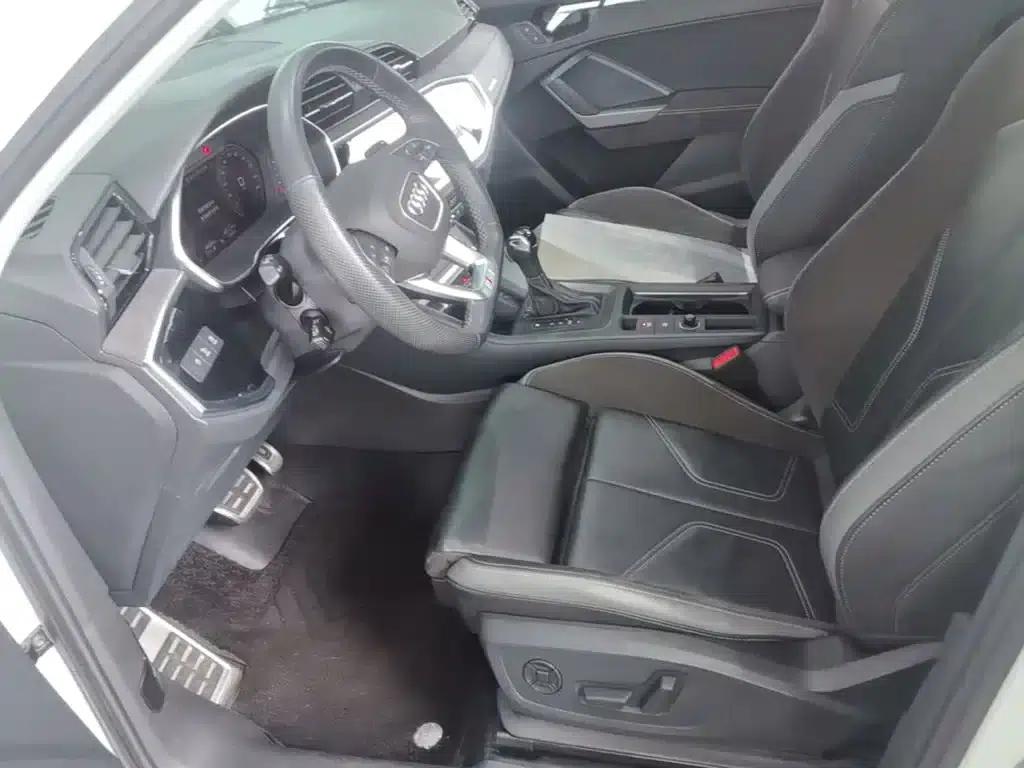 Audi Q3 Sportback 2023 Facelift 40 TFSI Fashion Model — миниатюра 15