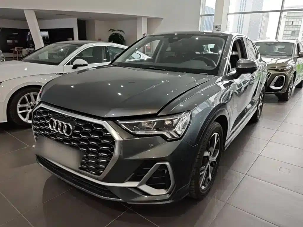 Audi Q3 Sportback 2020 40 TFSI Fashion Edition — миниатюра 2