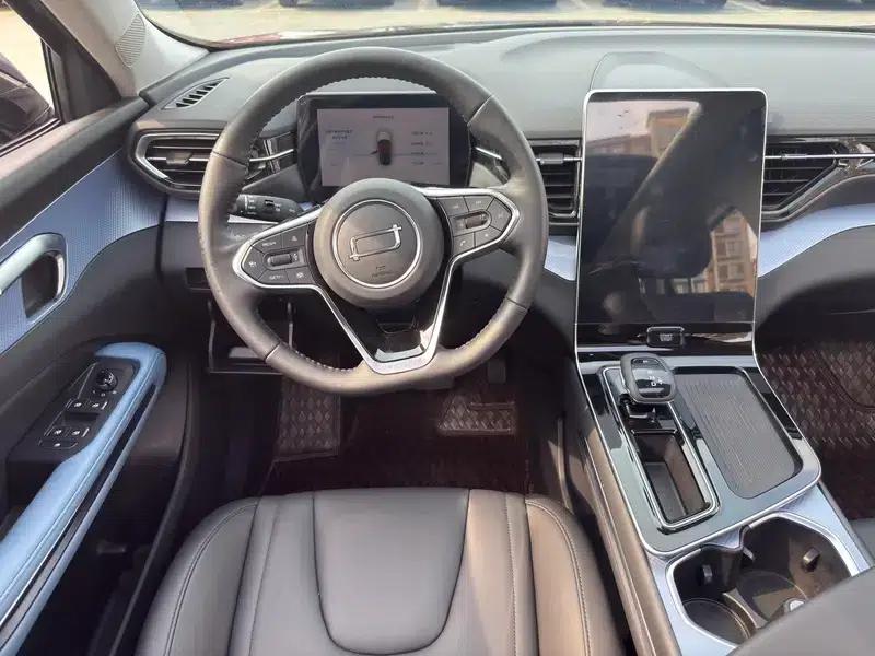 Bestune T90 2023 1.5T Automatic Comfort Model — миниатюра 11