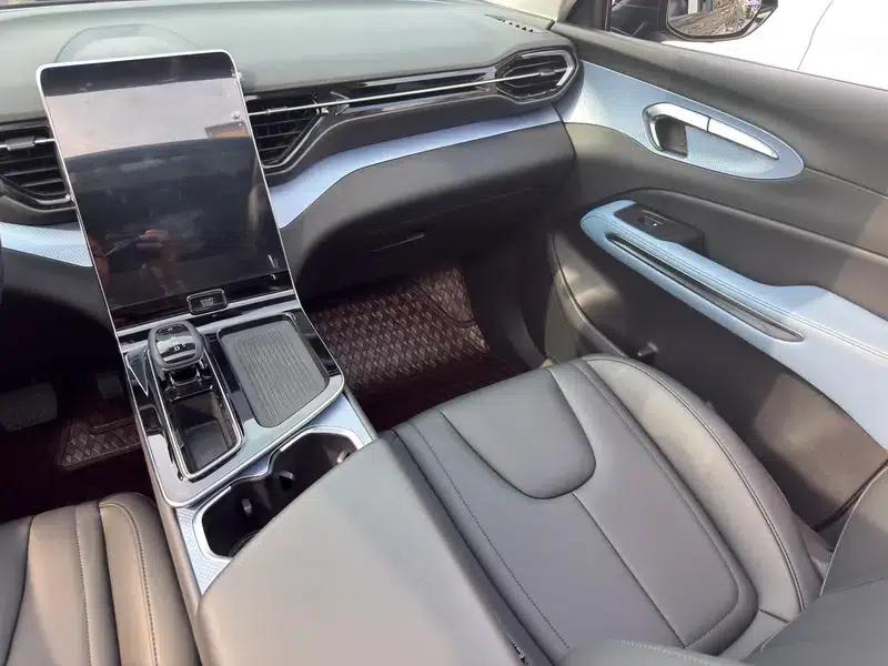 Bestune T90 2023 1.5T Automatic Comfort Model — миниатюра 17
