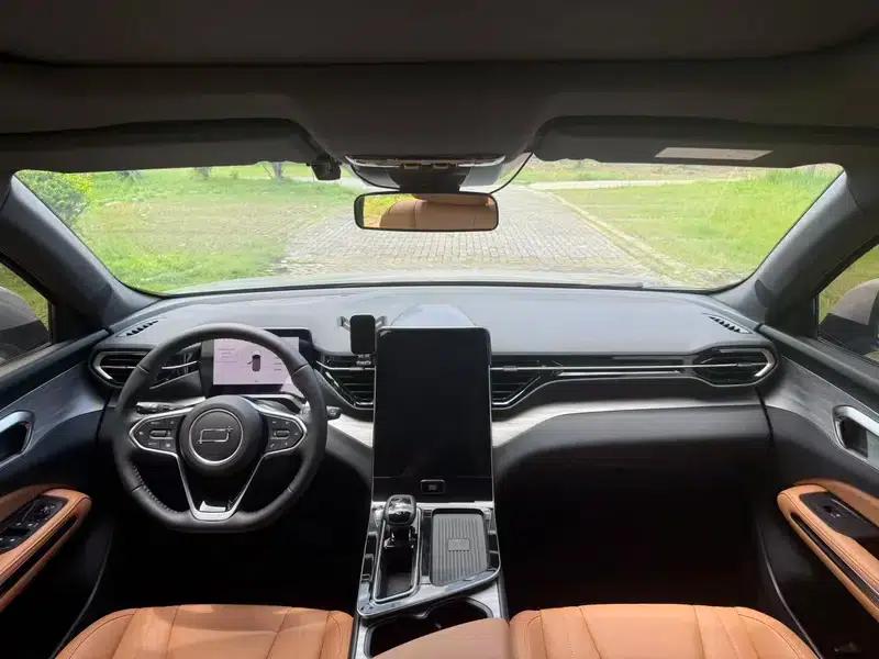 Bestune T90 2025 Dragon Edition 1.5T Enjoyment Model — миниатюра 11