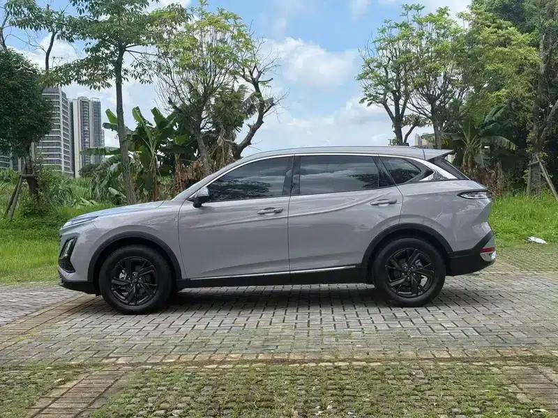 Bestune T90 2025 Dragon Edition 1.5T Enjoyment Model — миниатюра 4