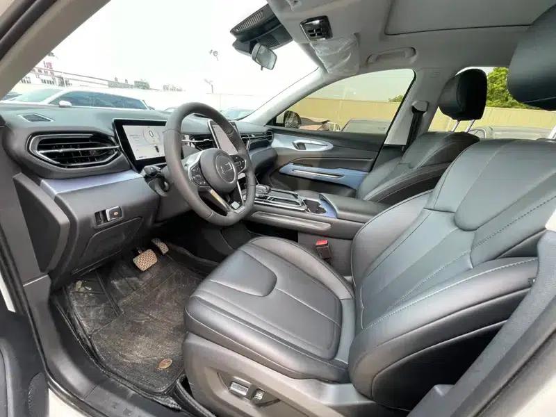 Bestune T90 2023 1.5T Automatic Luxury Edition — миниатюра 12