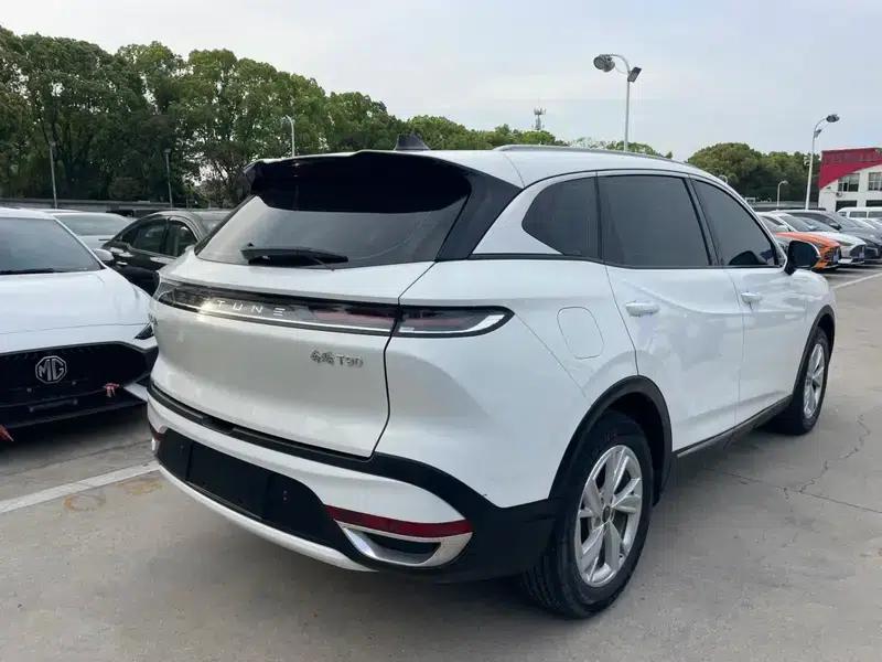 Bestune T90 2023 1.5T Automatic Luxury Edition — миниатюра 6