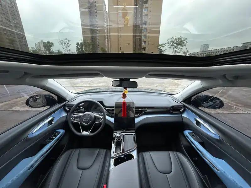 Bestune T90 2023 1.5T Automatic Luxury Edition — миниатюра 10