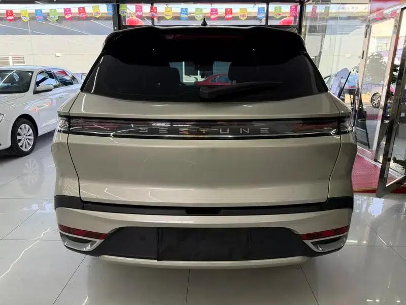Bestune T90 2023 2.0T Automatic Luxury Edition — миниатюра 5