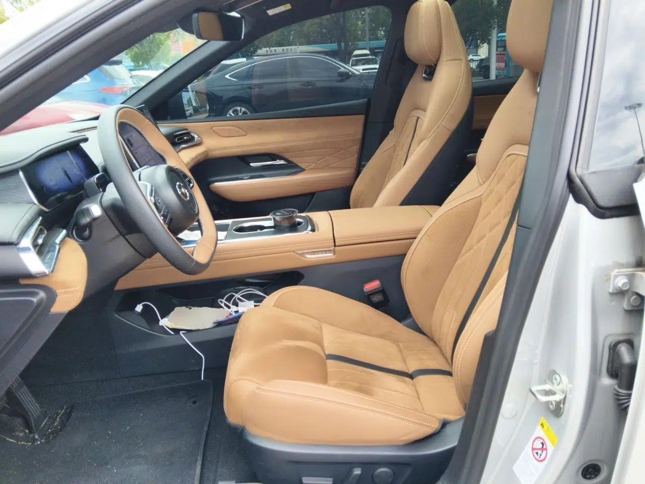 Mazda EZ-6 2024 Range-Extended 200 Zhiya Edition — миниатюра 15