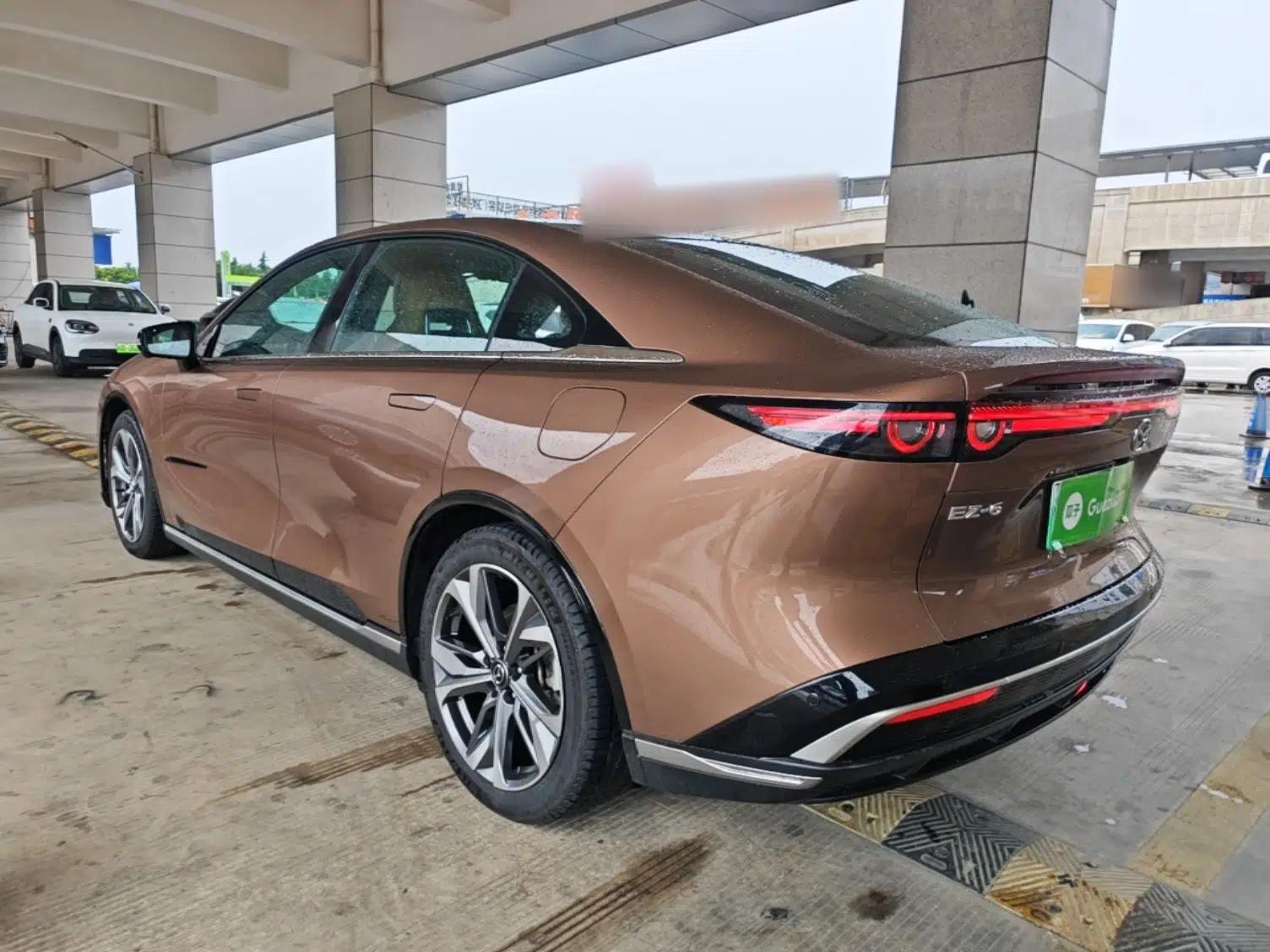 Mazda EZ-6 2024 Range-Extended 200 Zhiya Edition — миниатюра 4