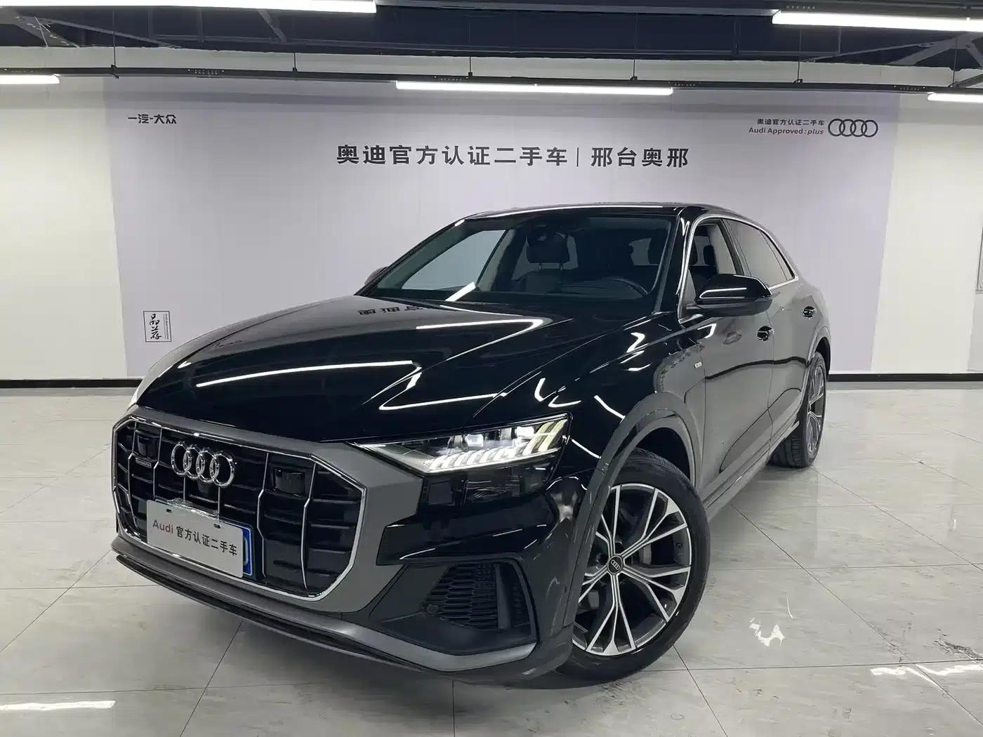 Audi Q8 2023 55 TFSI Luxury Dynamic — миниатюра 1