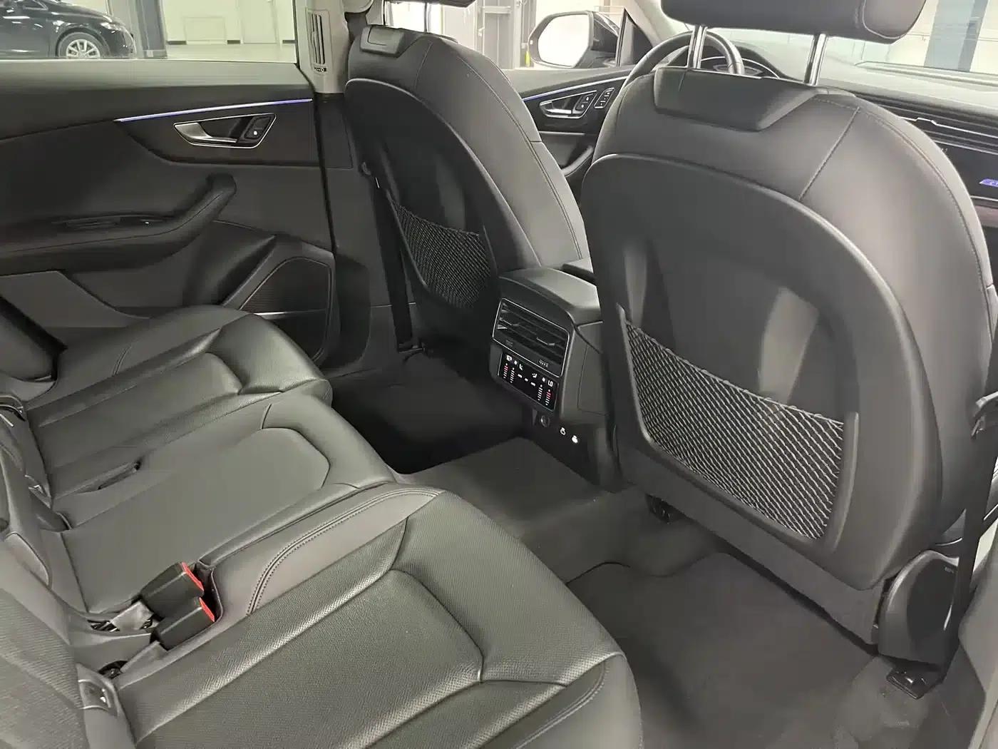 Audi Q8 2023 55 TFSI Luxury Dynamic — миниатюра 13