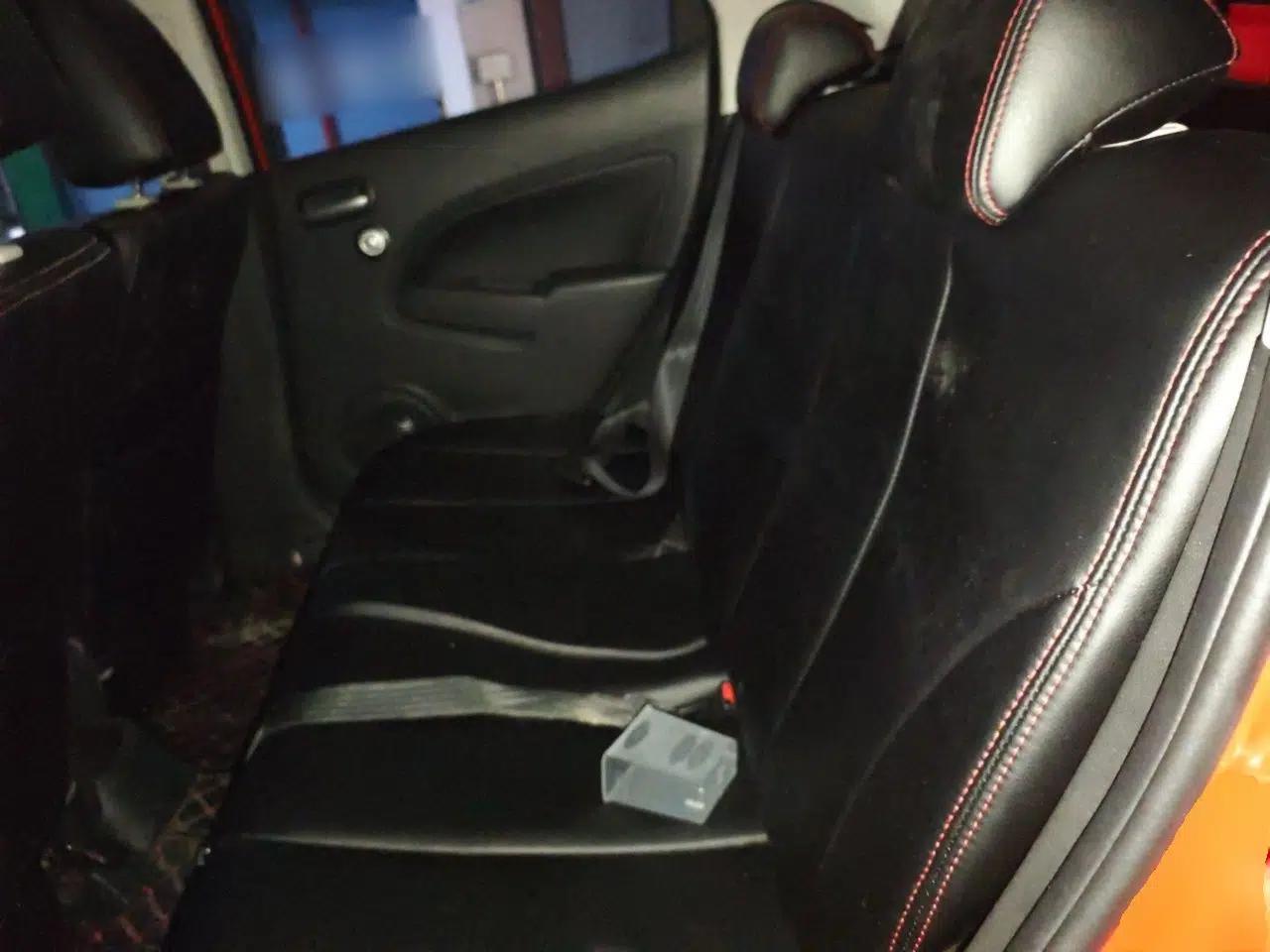 Mazda 2 2009 1.5L Automatic Value Edition — миниатюра 17