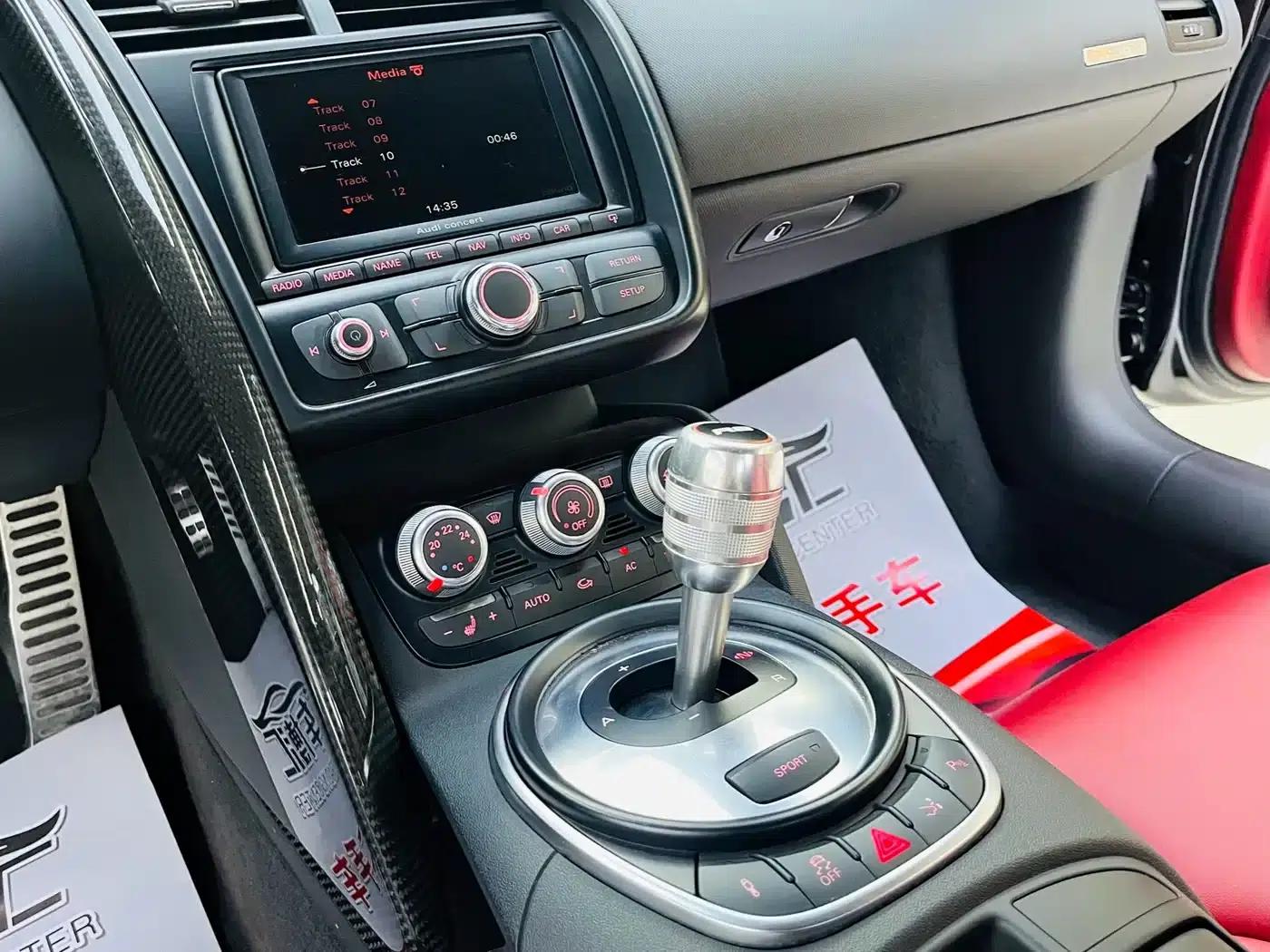 Audi R8 2012 5.2 FSI quattro Limited Edition — миниатюра 14