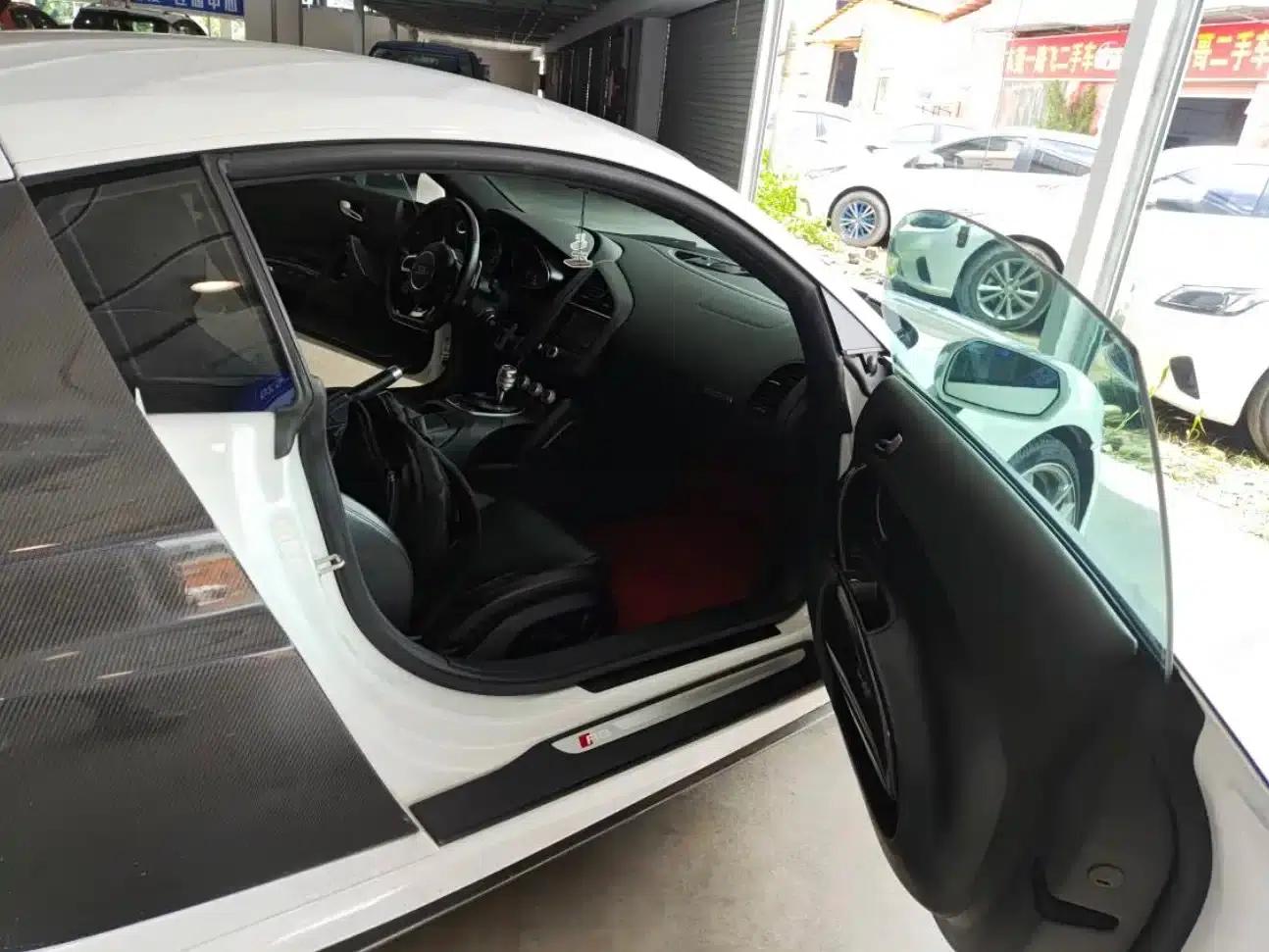 2014 Audi R8 5.2 FSI quattro — миниатюра 5