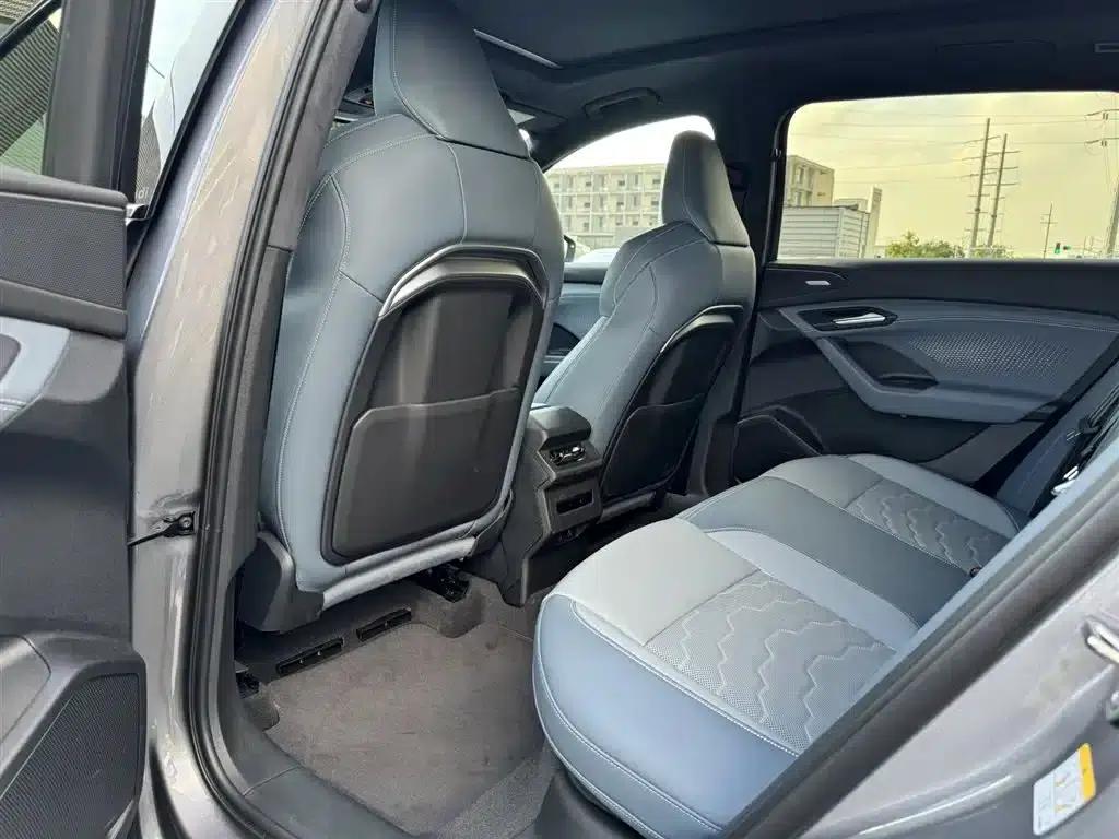 Audi Q6L e-tron 2026 First Edition — миниатюра 6