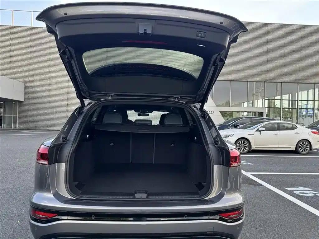 Audi Q6L e-tron 2026 First Edition — миниатюра 8