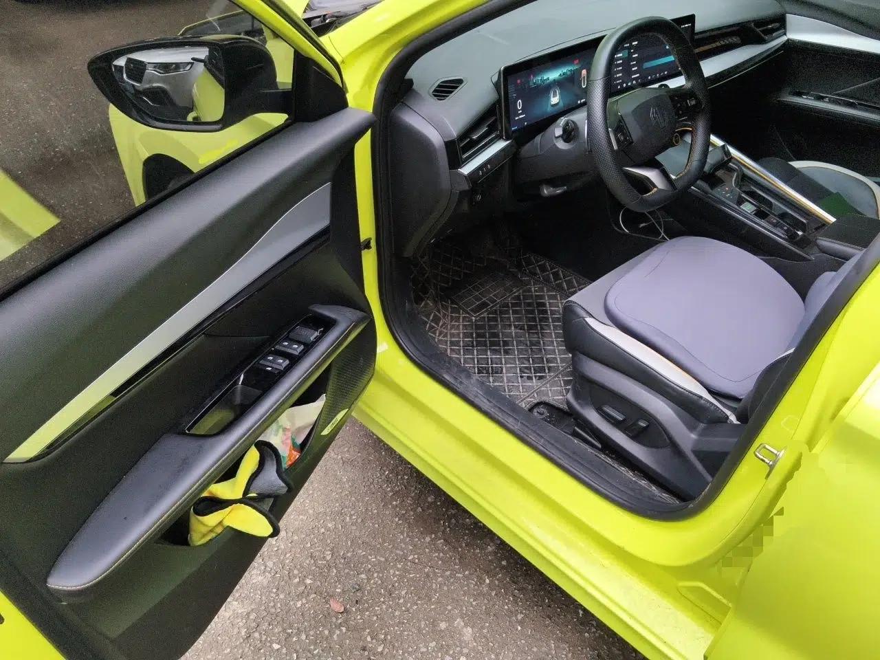 MG 5 Scorpio 2022 1.5T Trophy Sport Flagship Edition — миниатюра 16