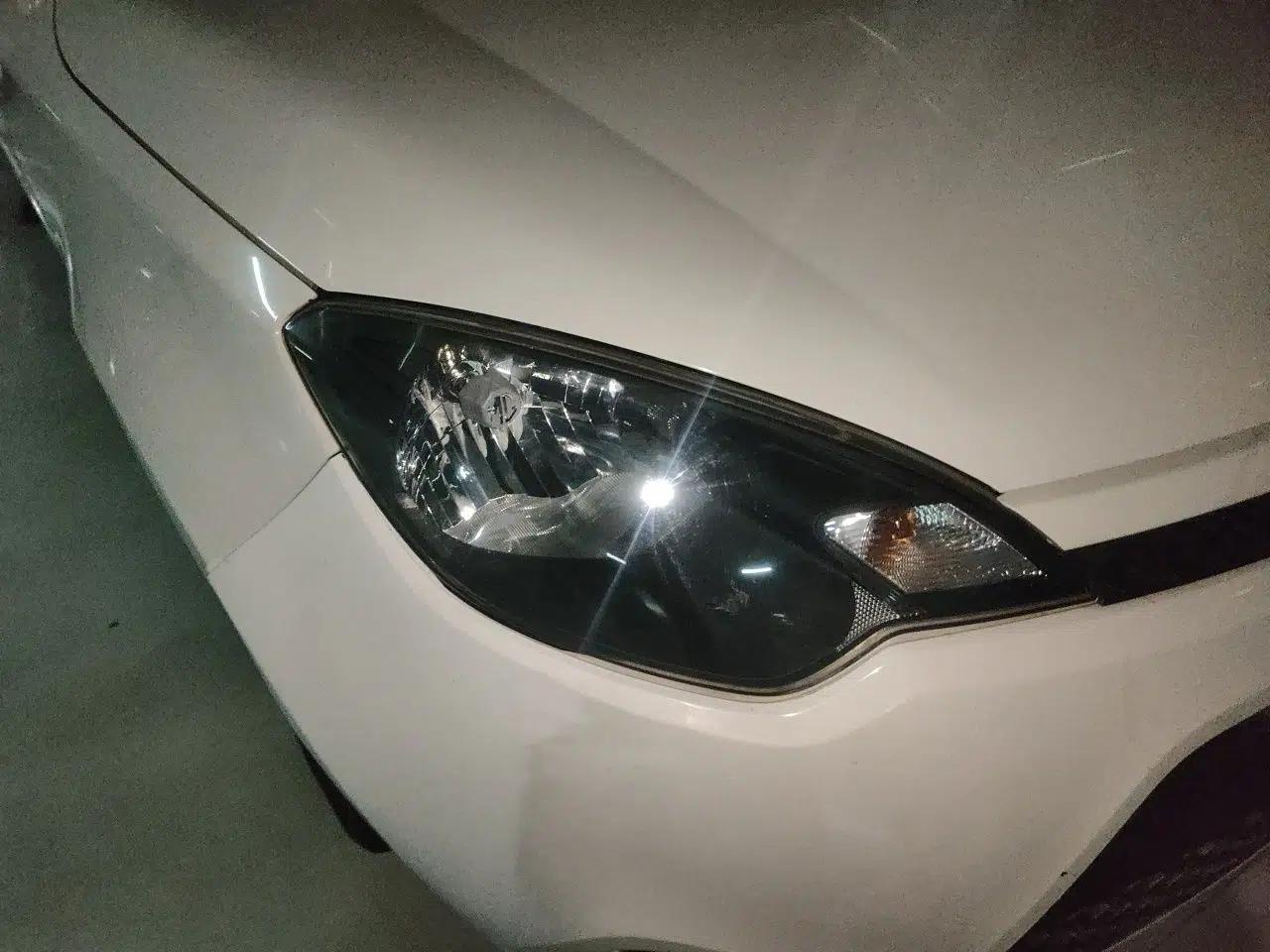 MG 3 2012 1.5L Manual Fashion Edition — миниатюра 7