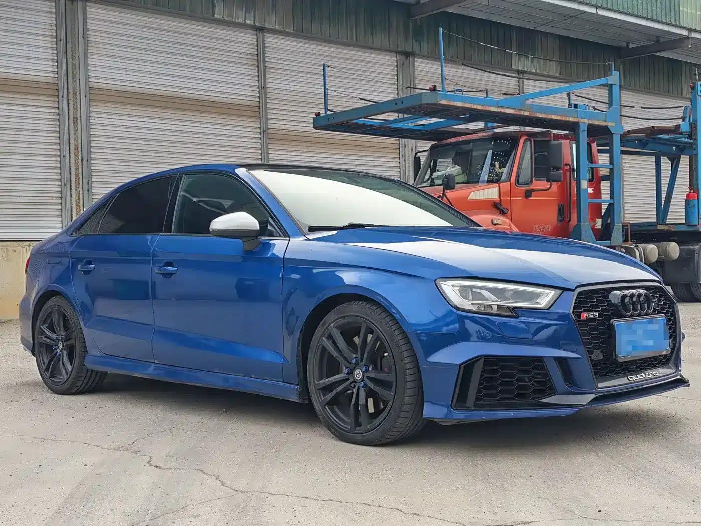 Audi S3 2015 Model S3 2.0T Limousine — миниатюра 3
