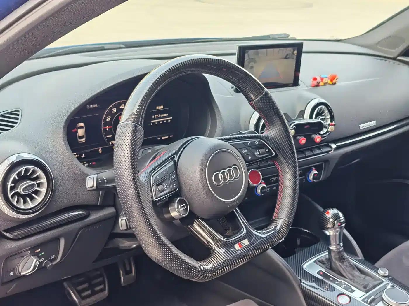 Audi S3 2015 Model S3 2.0T Limousine — миниатюра 5