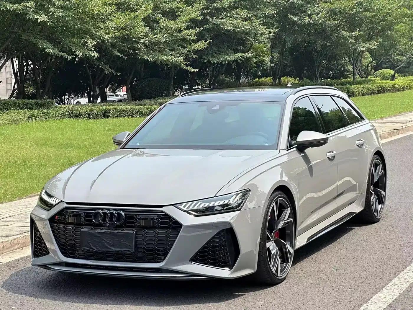 2024 Audi RS 6 RS 6 4.0T Avant Performance — миниатюра 1