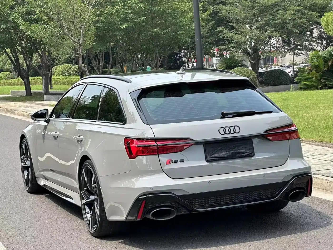 2024 Audi RS 6 RS 6 4.0T Avant Performance — миниатюра 2