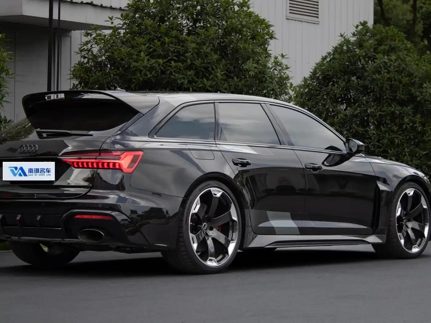 2025 Audi RS 6 Avant GT — миниатюра 3