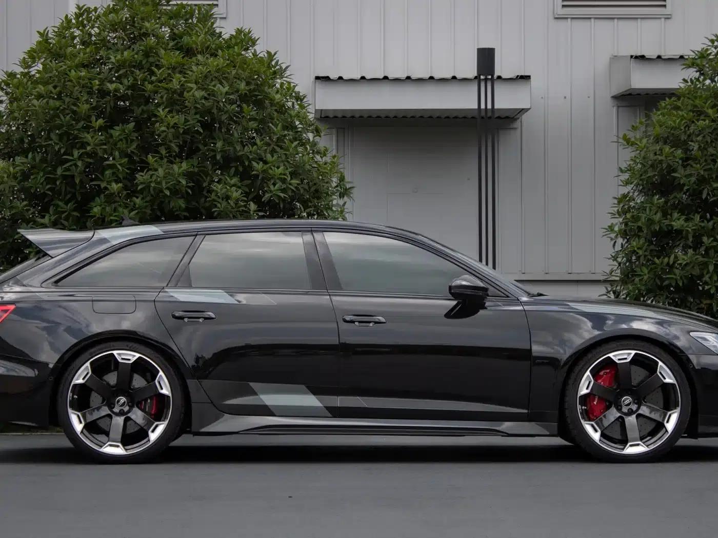 2025 Audi RS 6 Avant GT — миниатюра 5