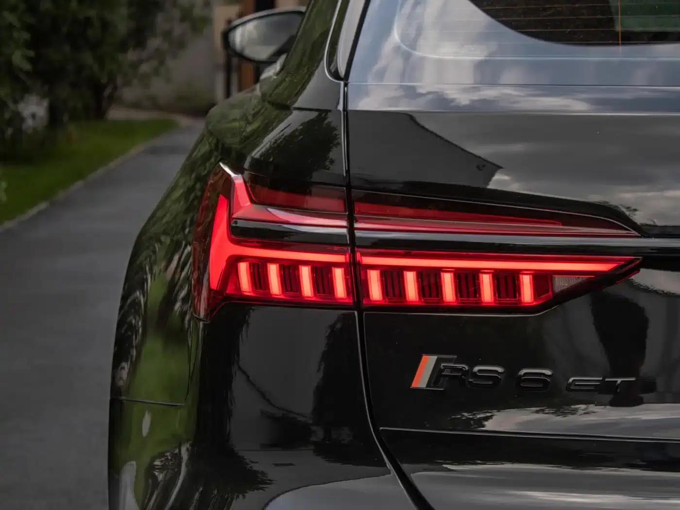 2025 Audi RS 6 Avant GT — миниатюра 7