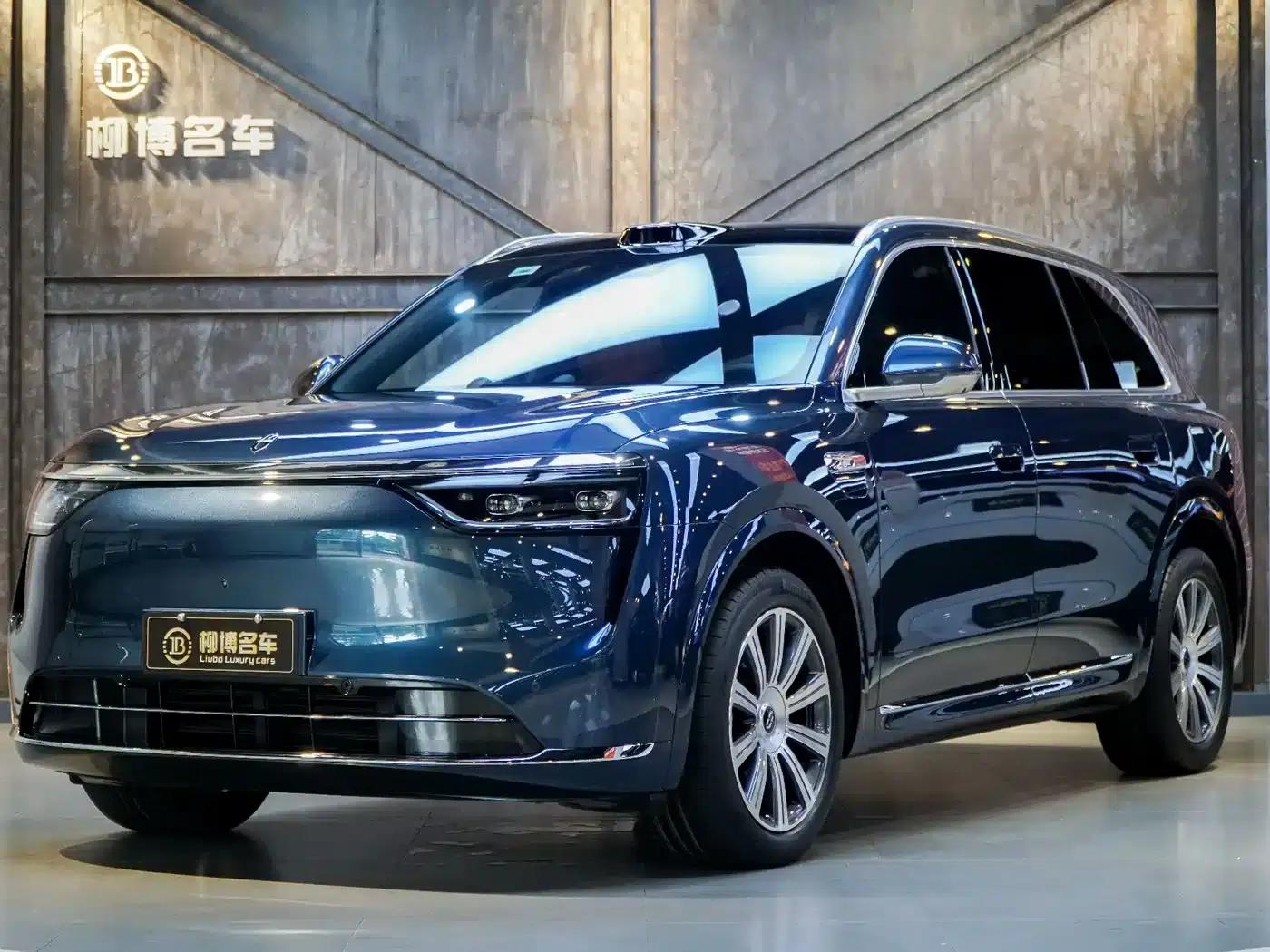 Wenjie M8 2025 Extended Range Max+ Version 53.4kWh 6-Seat Version (192-line LiDAR) — миниатюра 1