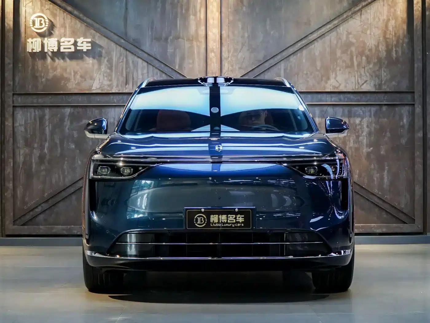 Wenjie M8 2025 Extended Range Max+ Version 53.4kWh 6-Seat Version (192-line LiDAR) — миниатюра 2