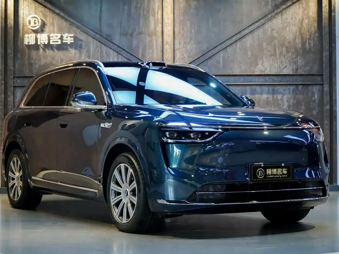 Wenjie M8 2025 Extended Range Max+ Version 53.4kWh 6-Seat Version (192-line LiDAR) — миниатюра 27