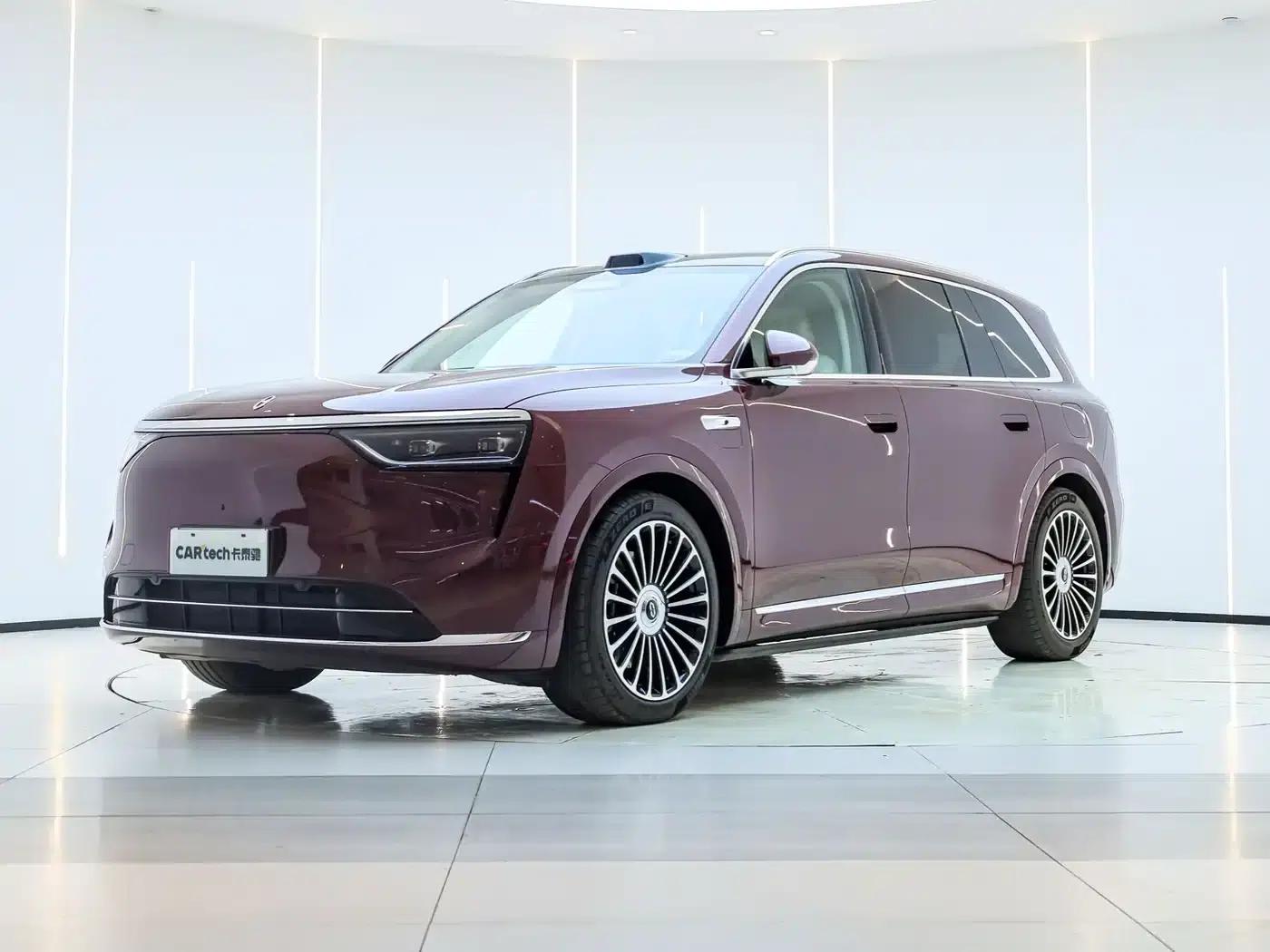 Wenjie M8 2025 Extended Range Max+ Version 53.4kWh 6-Seat Version (192-line LiDAR) — миниатюра 1