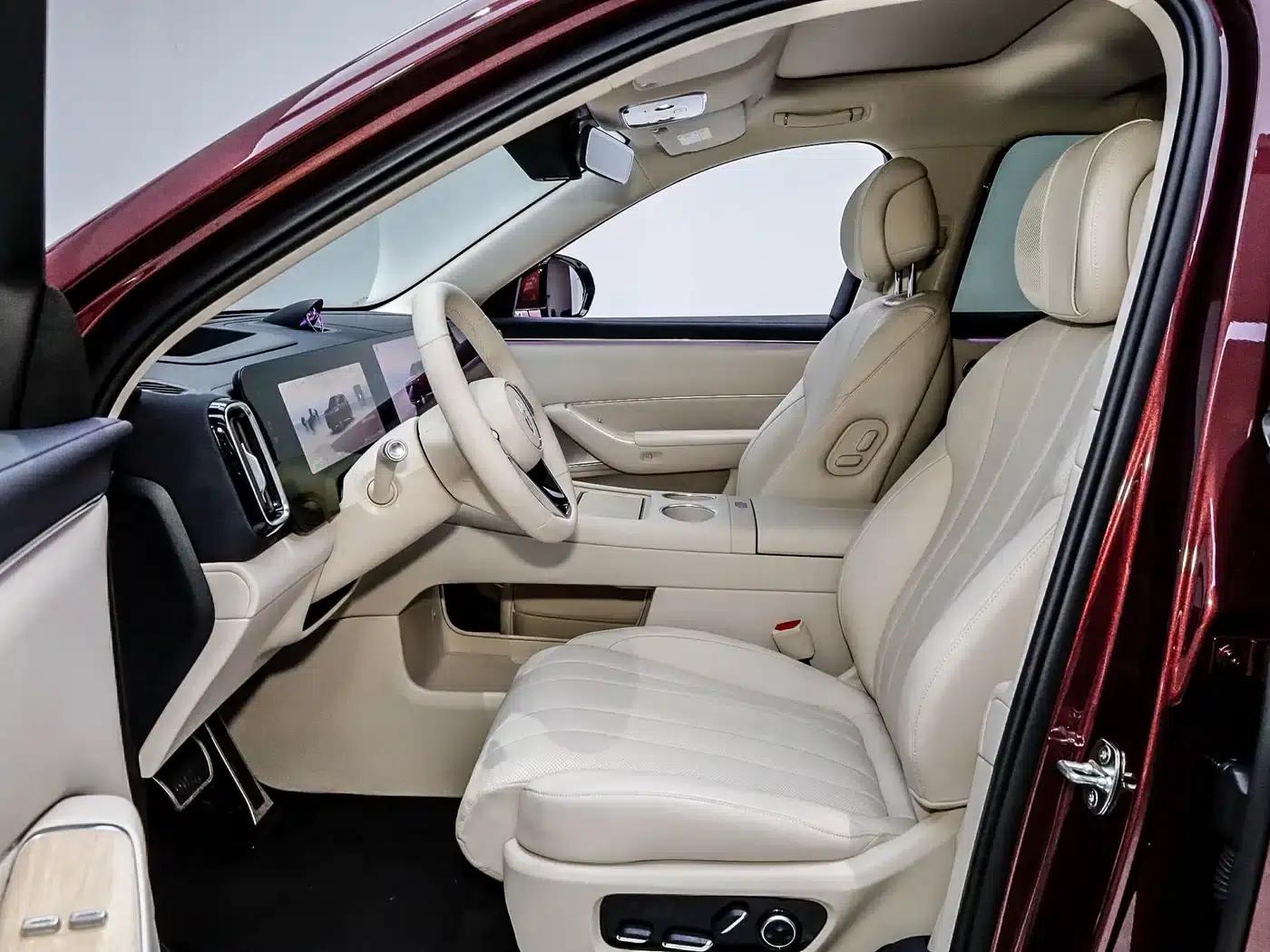 Wenjie M8 2025 Extended Range Max+ Version 53.4kWh 6-Seat Version (192-line LiDAR) — миниатюра 40