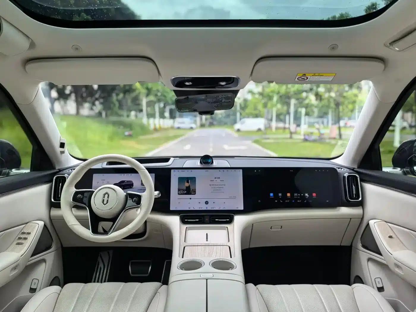 Wenjie M8 2025 Pure Electric Max+ Six-Seat Long Range Version (192-line LiDAR) — миниатюра 12
