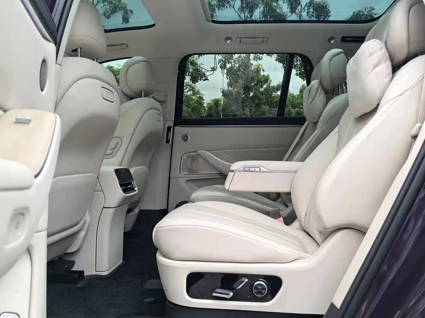 Wenjie M8 2025 Pure Electric Max+ Six-Seat Long Range Version (192-line LiDAR) — миниатюра 8