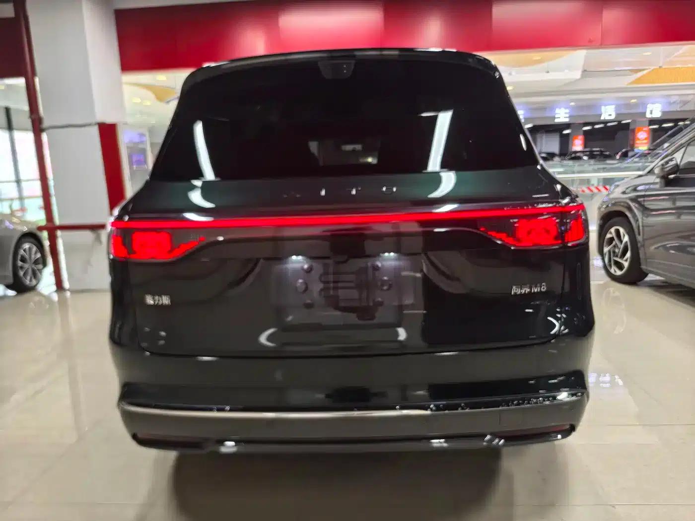 Wenjie M8 2025 Ultra Extended Range Edition (53.4kWh, 6-seater, 192-line LiDAR) — миниатюра 16